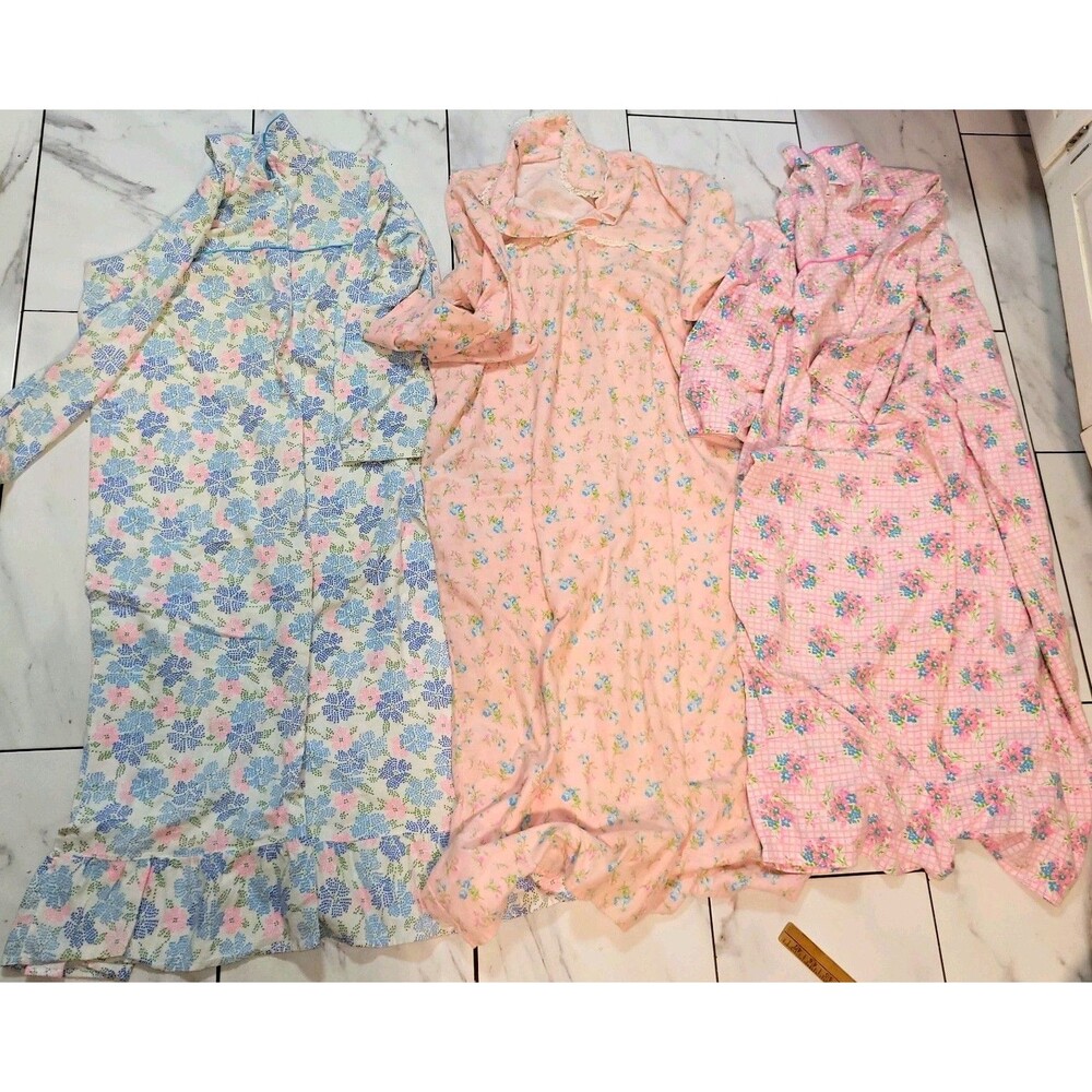 Lot of 3 Vintage Radlee Marlowe Flannel Nightgowns Sz 42/44 Floral Cottagecore